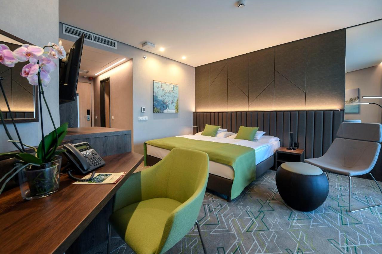 Hunguest Hotel Sosto Ньїредьгаза Екстер'єр фото
