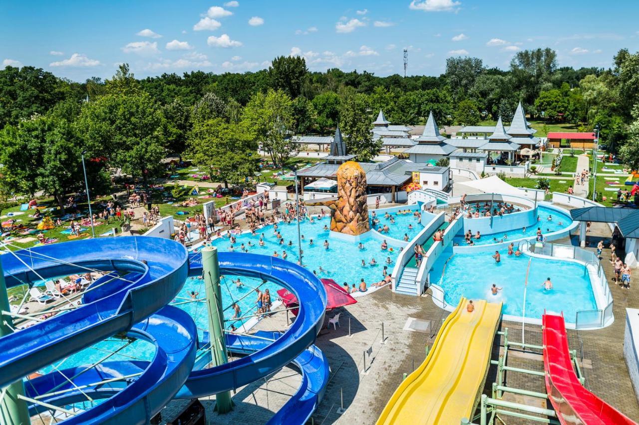 Hunguest Hotel Sosto Ньїредьгаза Екстер'єр фото